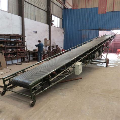 conveyor belt with mini excavator|small portable moving conveyor belt.